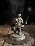 Torgrik “Tall Hat” - Dwarven Gunslinging Gangster miniature, front view